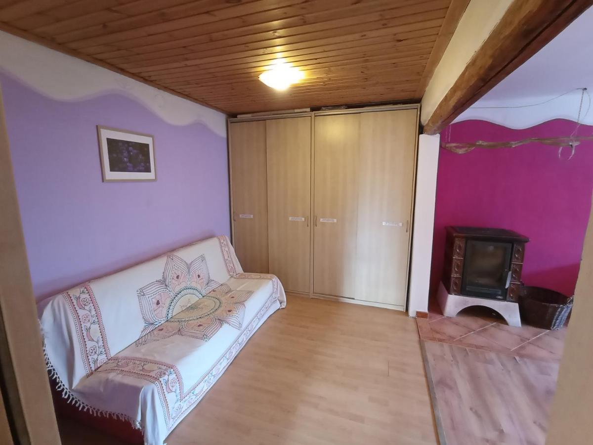 Bydlinska Zahradka Tesikov Villa Sternberk Ngoại thất bức ảnh