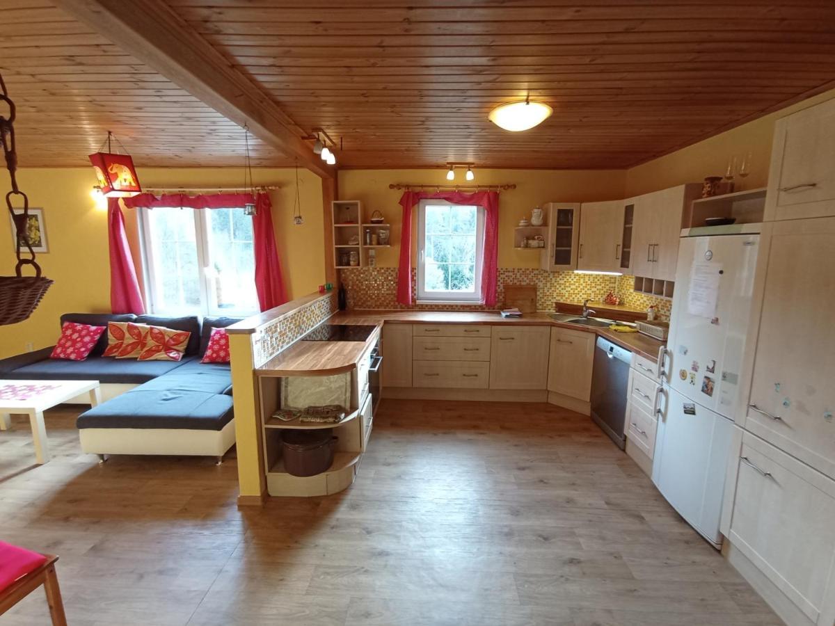 Bydlinska Zahradka Tesikov Villa Sternberk Ngoại thất bức ảnh