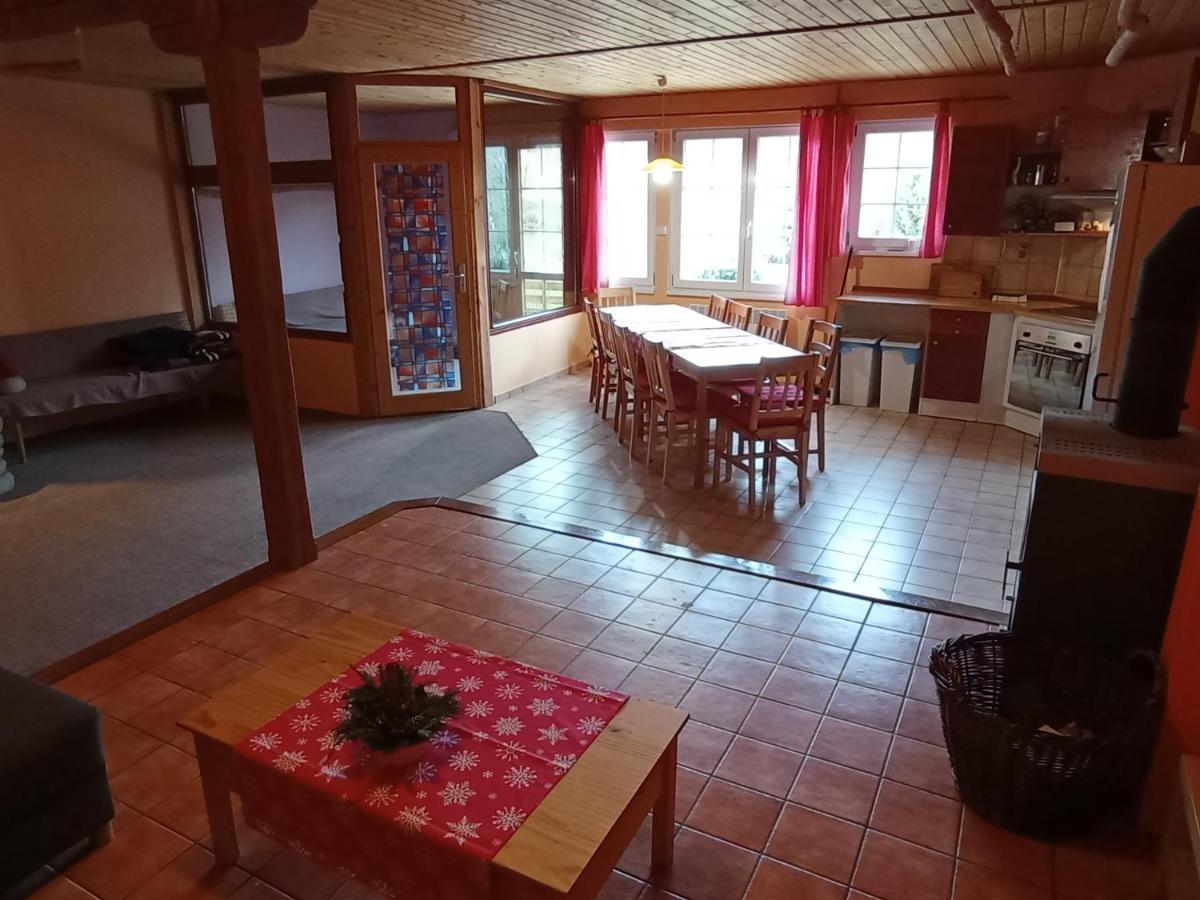 Bydlinska Zahradka Tesikov Villa Sternberk Ngoại thất bức ảnh
