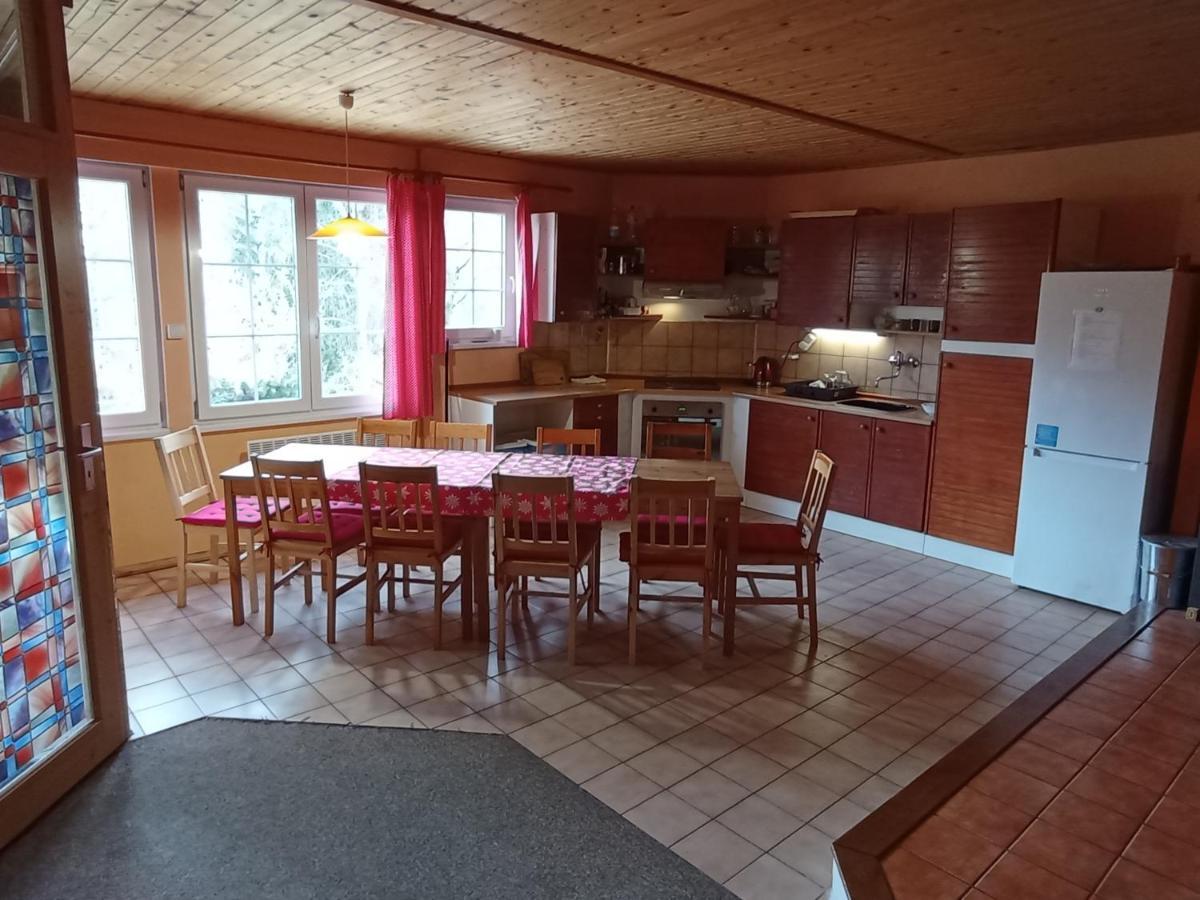 Bydlinska Zahradka Tesikov Villa Sternberk Ngoại thất bức ảnh